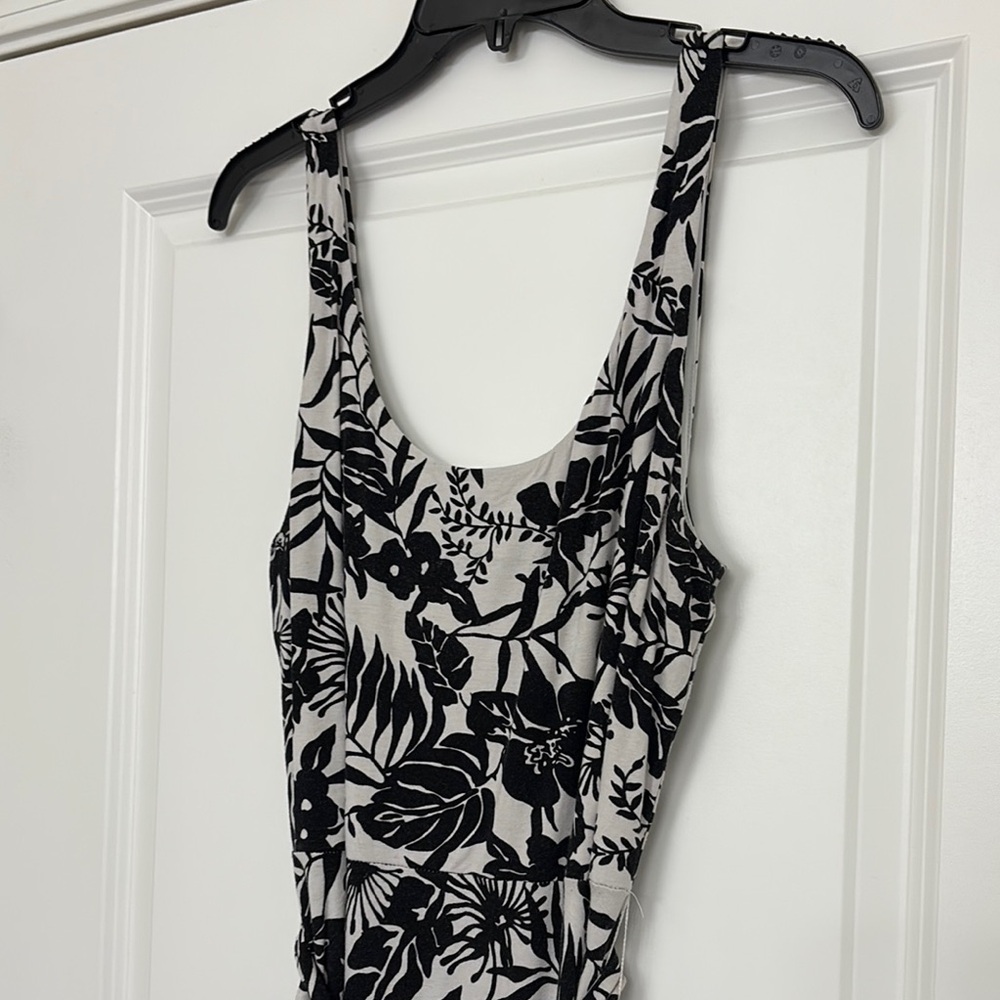 LOFT Black and White Floral Midi Dress - Picture 4 of 7